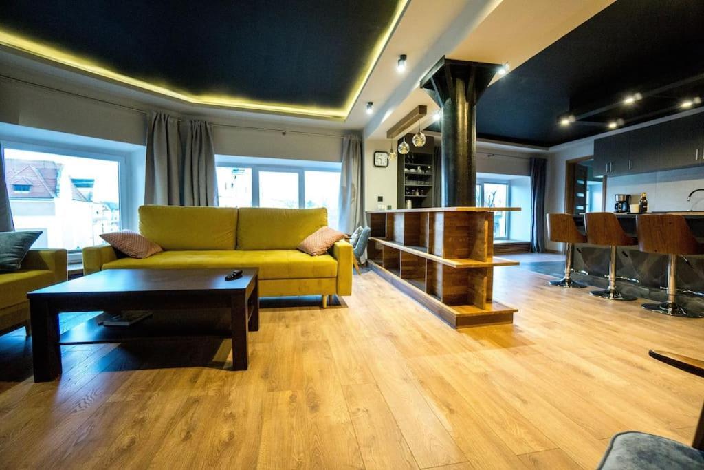 Uroczy Apartament Wita Stwosza Most Klodzko Luaran gambar